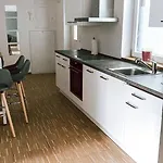 Doreyhome P2 - Modernes Zentrales Apartment -2-4 Personen - Parkplatz