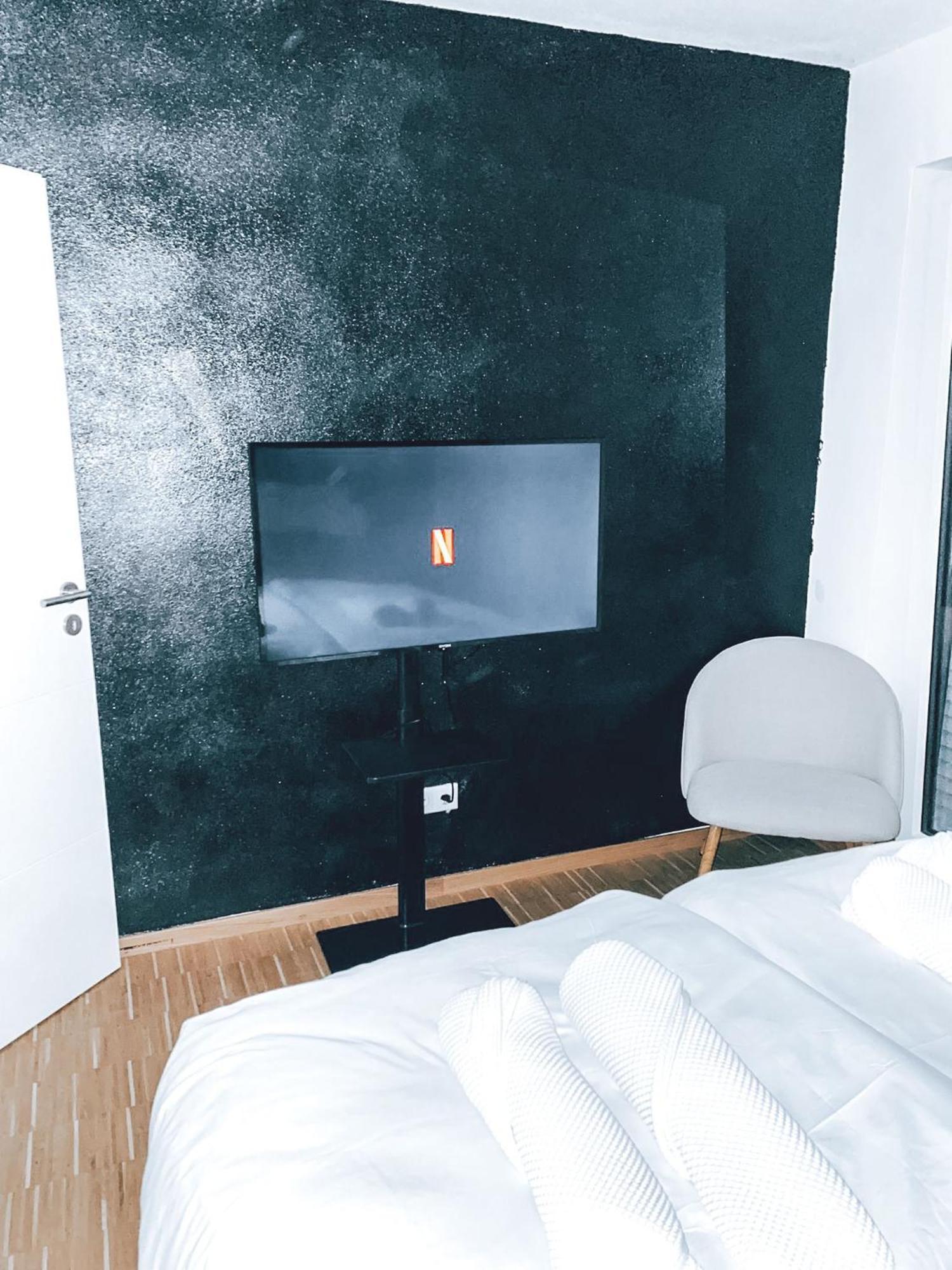 Doreyhome P2 - Modernes Zentrales -2-4 Personen - Parkplatz Apartment Passau